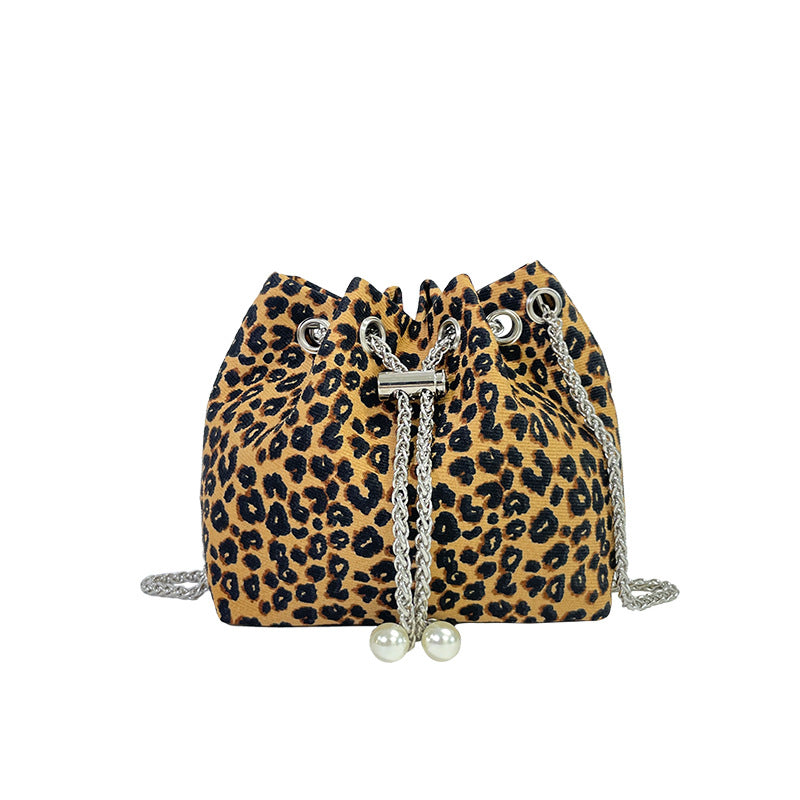 Wholesale Canvas Cow Print Leopard Chain Shoulder Bag